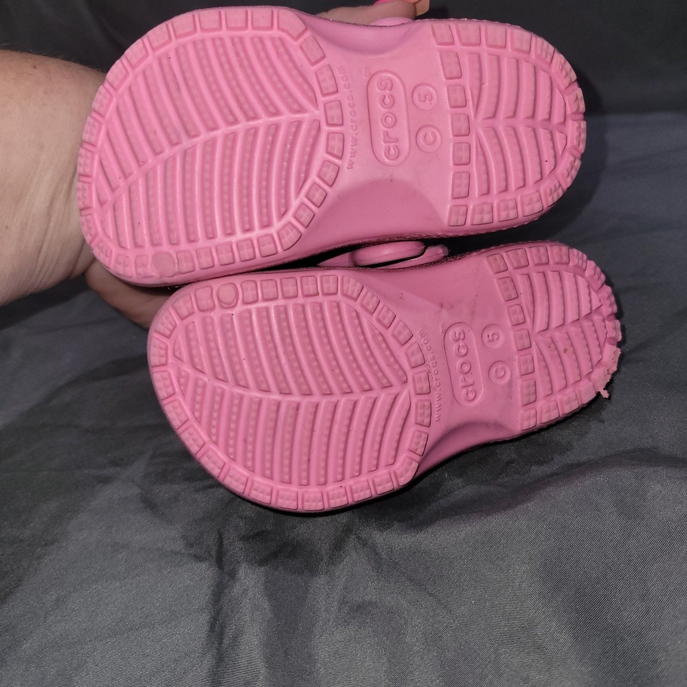 Crocs	Pink Lemonade Glitter Little Kids Sz 5 C Classic Clogs Toddler EUC - Picture 7 of 8
